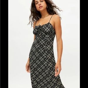 Gia printed slip midi dress urban outfitters